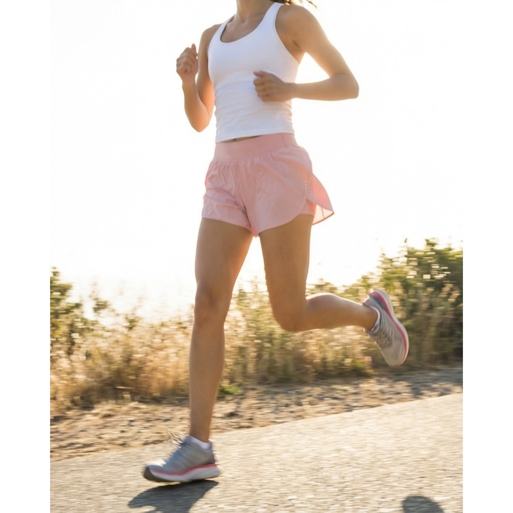 Lululemon Find Your Pace High Rise Shorts Pink Size Small‎ Running Athletic